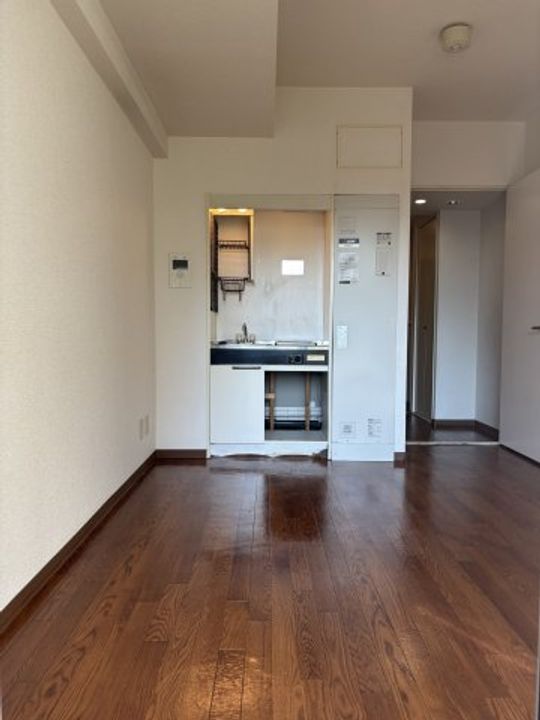 ダイアパレスグランステージ大倉山弐番館B 214の居間