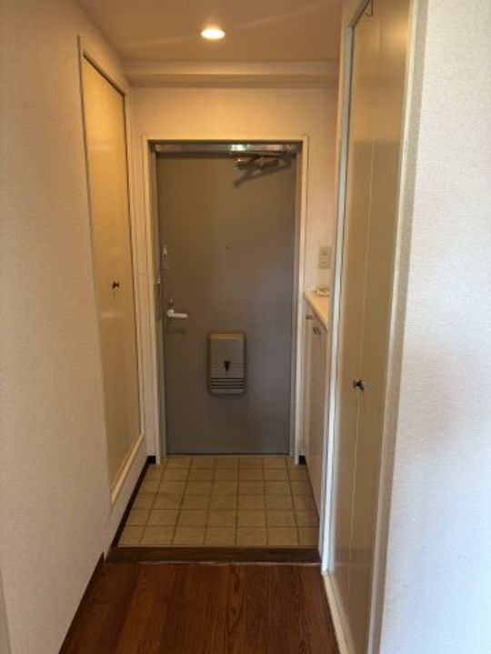 ダイアパレスグランステージ大倉山弐番館B 214の玄関
