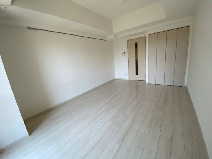 Square One0305の居間