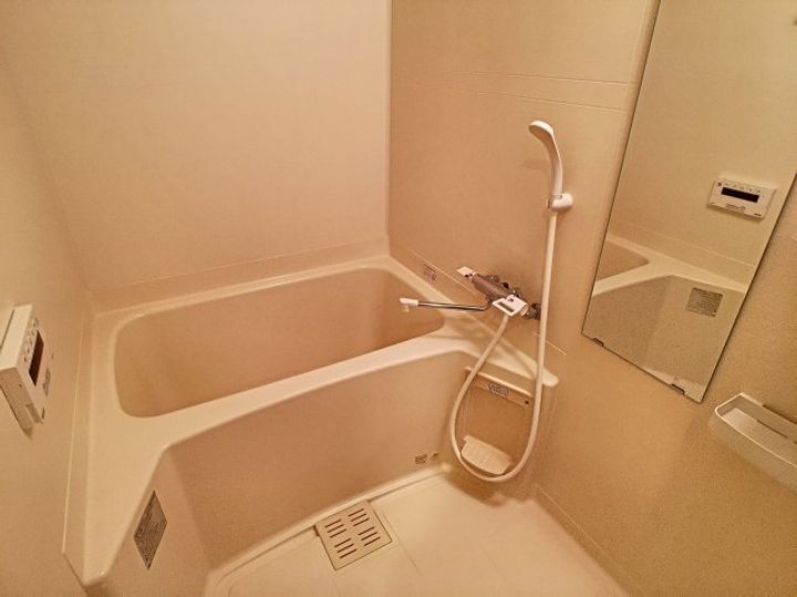 クレストールの風呂