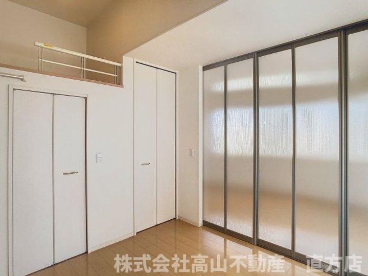 福岡県直方市新知町(アパート)の賃貸物件の寝室