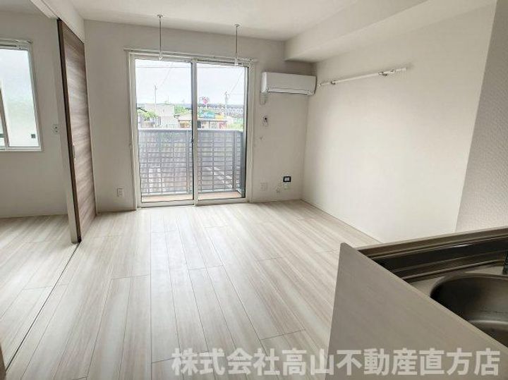 ドゥ・マリアージュⅢの居間