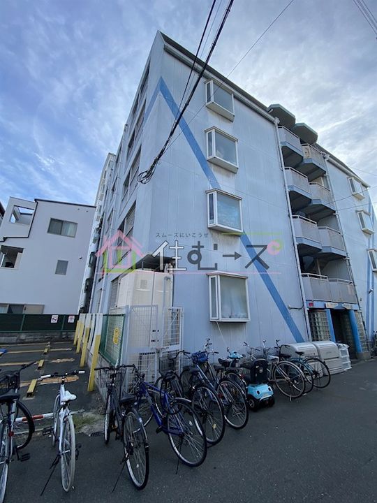 ブルーメイトの外観