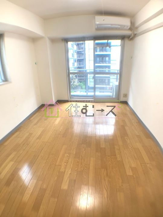 貴王天満橋の寝室
