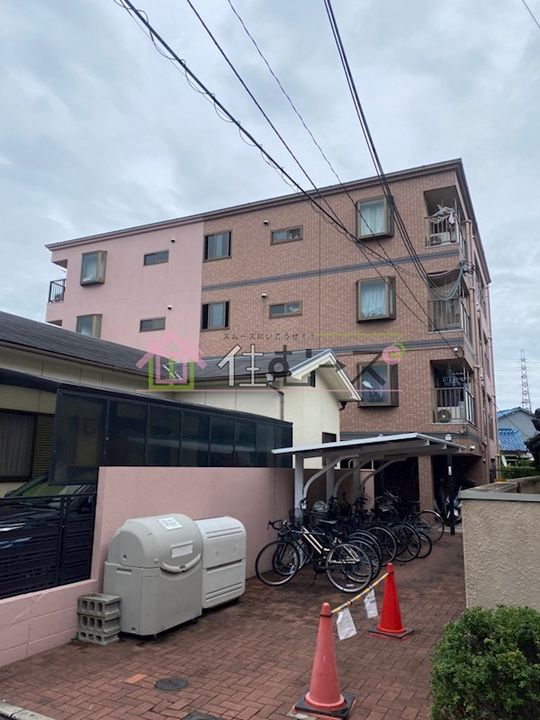 鶴見ベルダァーI番館の外観