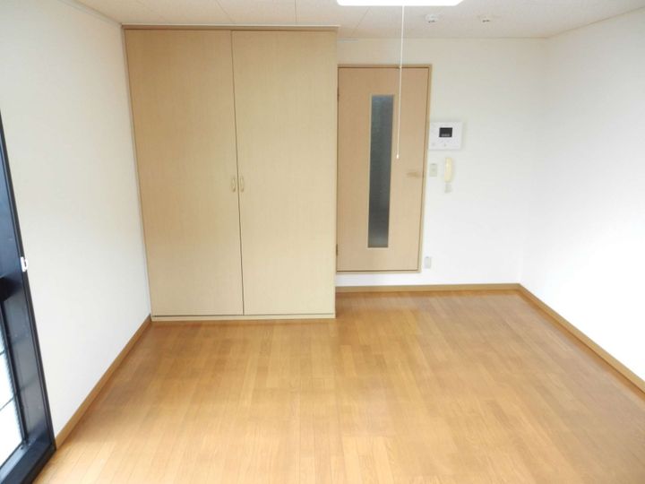 レオパレスM&Mの寝室