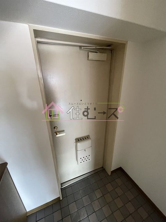 ライオンズマンション難波南第2の玄関