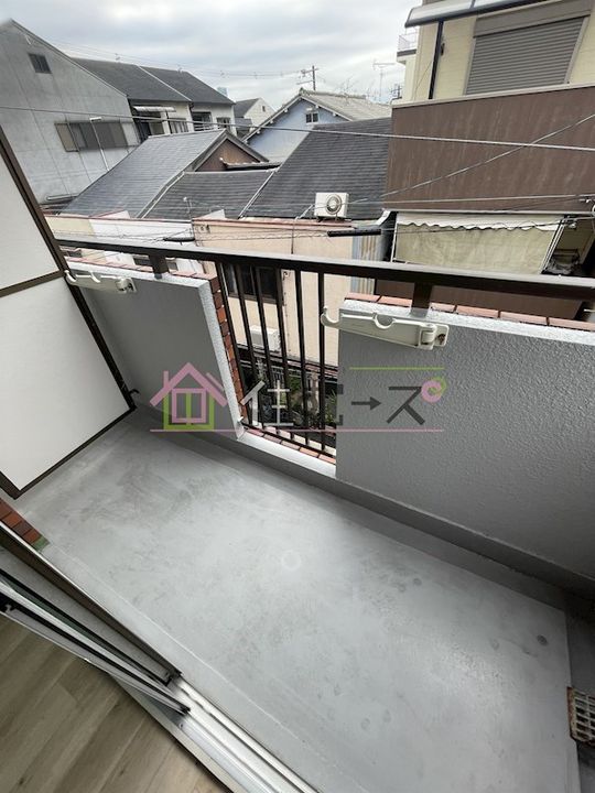 グローバルやすいの内装