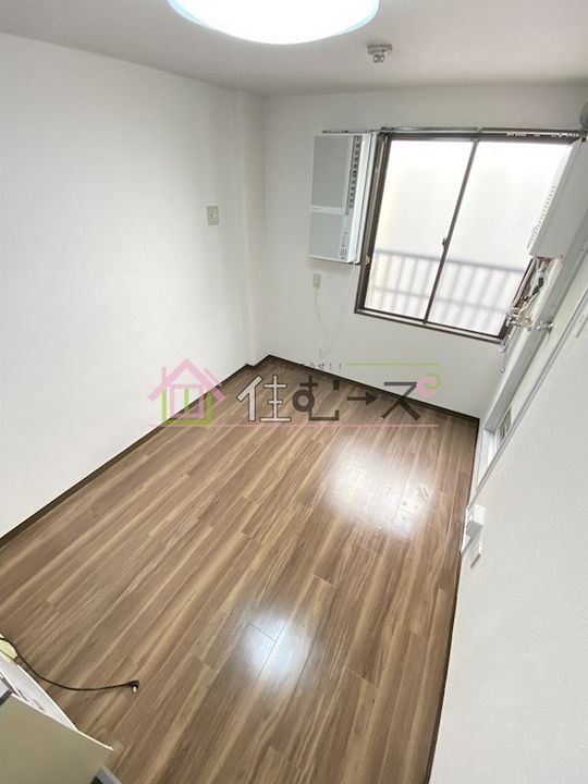 昭和グランドハイツ森之宮の寝室