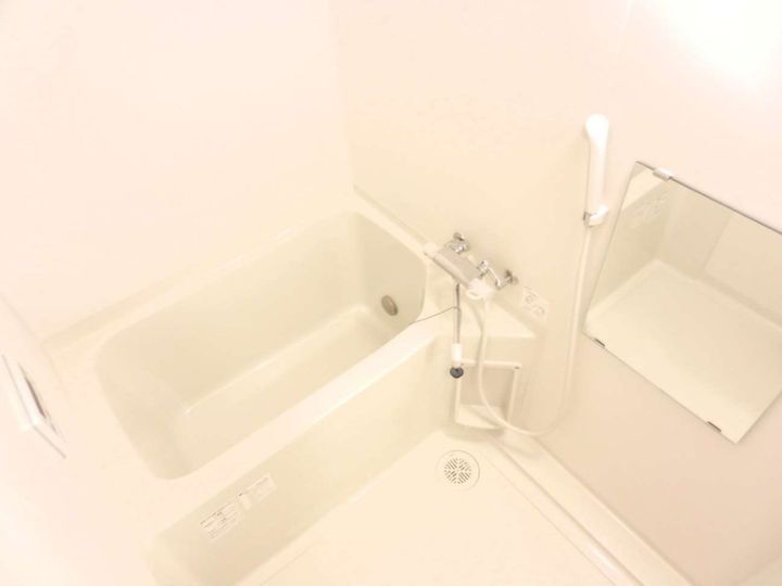 レオネクストルーポの風呂