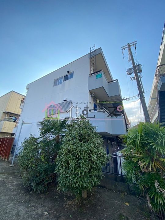 ハイム楠井の外観