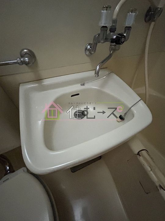 カワオトビルの内装