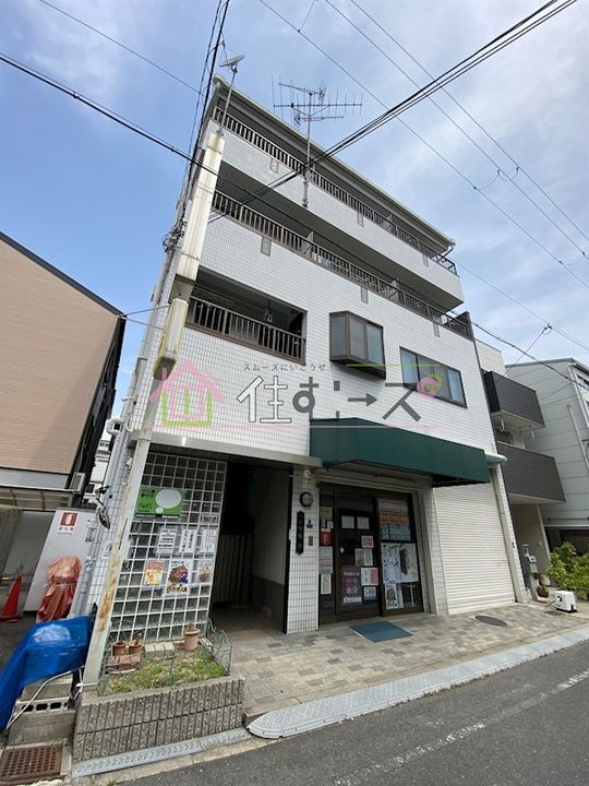 ハイツ今井の外観