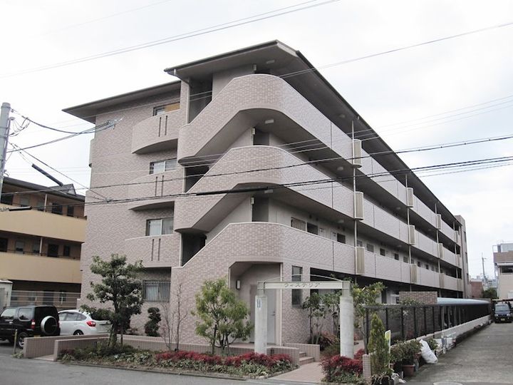 ウィステリアの外観