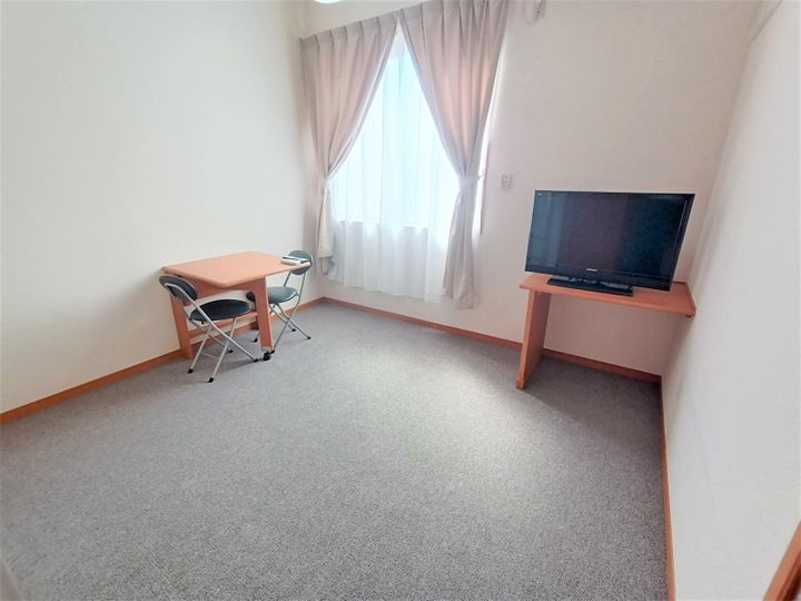 レオパレスソレーユS Oの居間