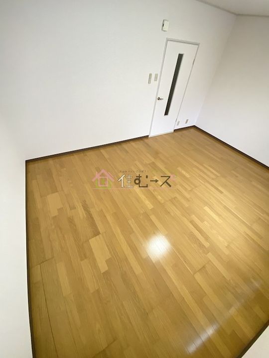 ビュー福島の居間