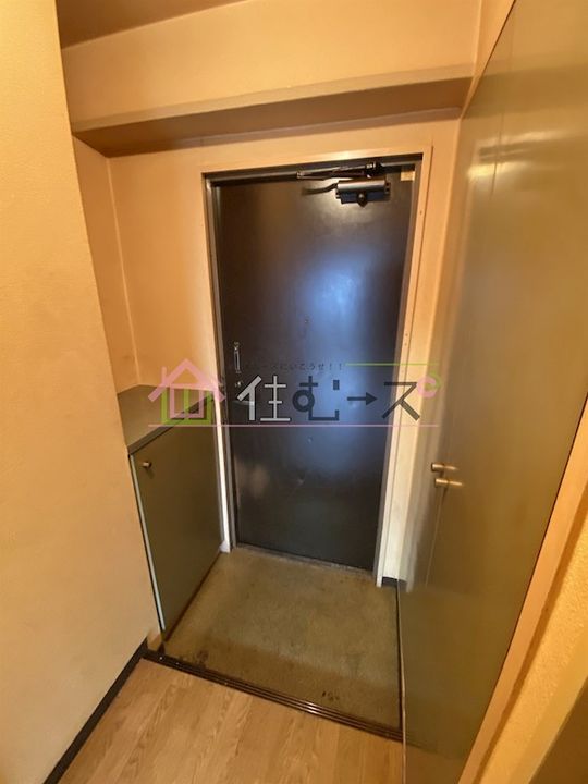 エムテック山王の玄関
