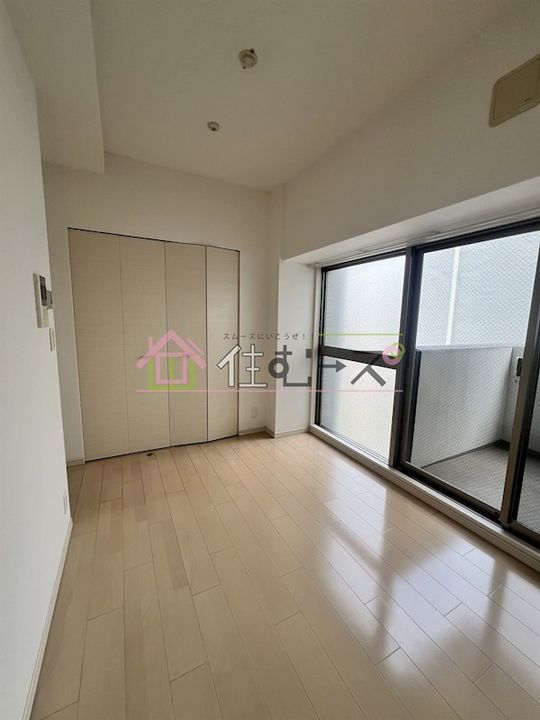 アドバンス上町台プレジールの寝室