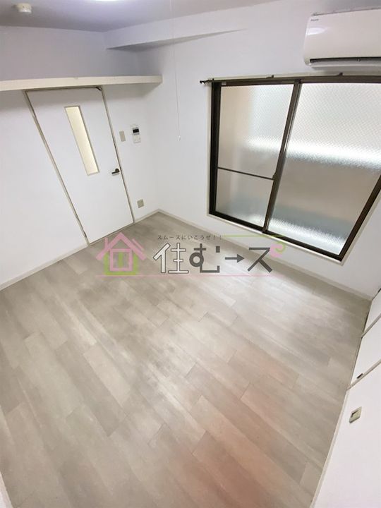 ラパンジール恵美須IIIの寝室