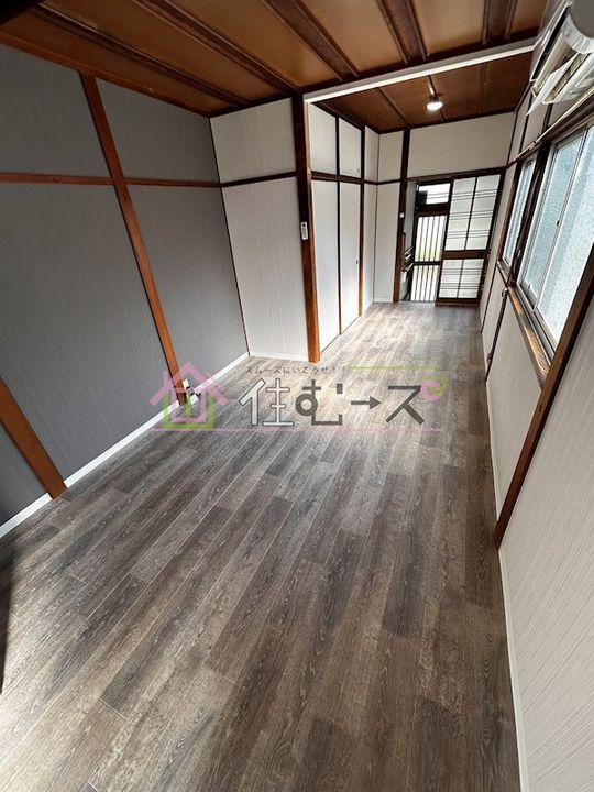 大阪府大阪市此花区西九条4丁目(一戸建)の賃貸物件の居間