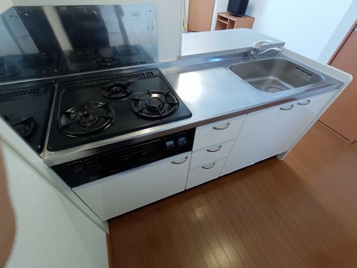 レオパレス島之内のキッチン