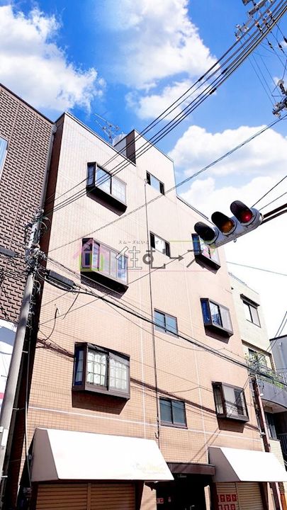 山口ビルの外観