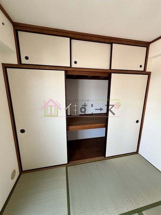 サカエマンションの内装