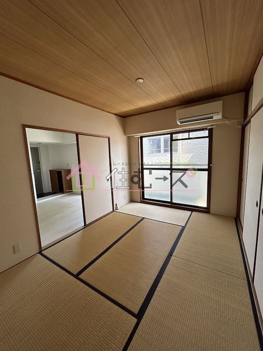 アーチスト赤川の寝室