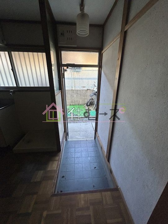 大阪府大阪市鶴見区諸口3丁目(一戸建)の賃貸物件の玄関