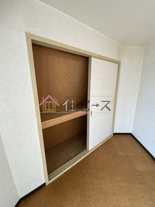 マンションコスモIIIの内装
