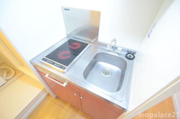 レオパレス小山のキッチン