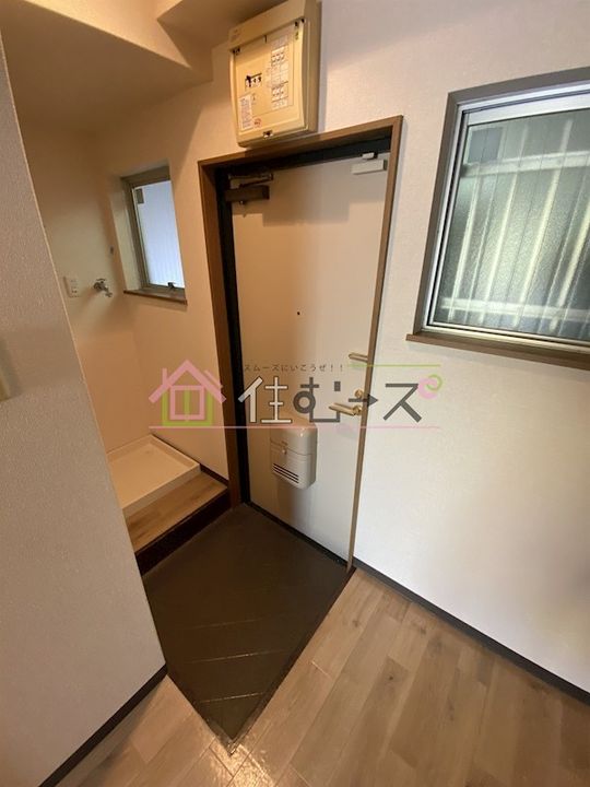 双輪建物第八コーポの玄関