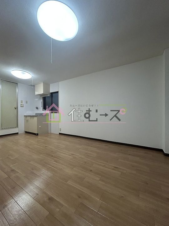 ライフガーテンIIの居間