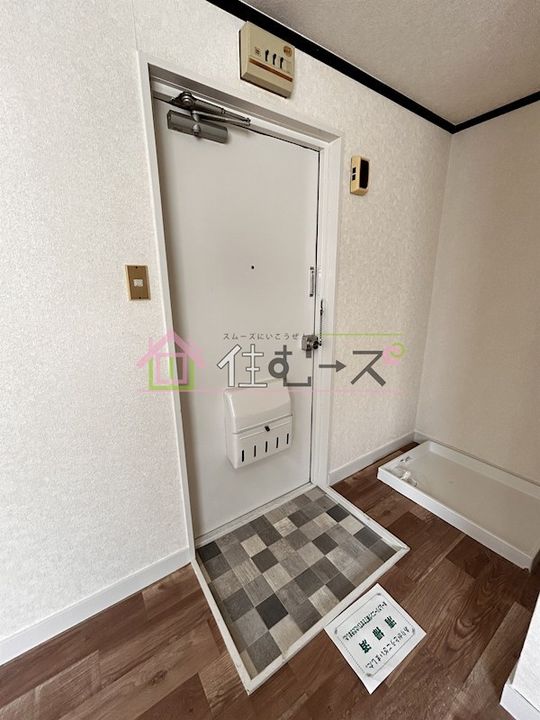 平野本町センタービルの玄関