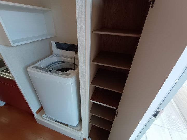 レオパレスSYOUIIの玄関