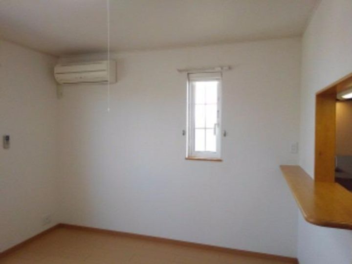 プラッツ くみのきの居間