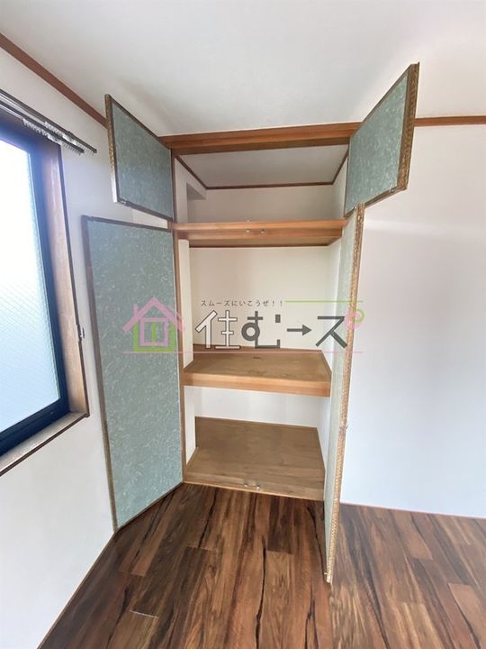 ワンウェーブの内装