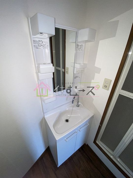 ワンウェーブの内装