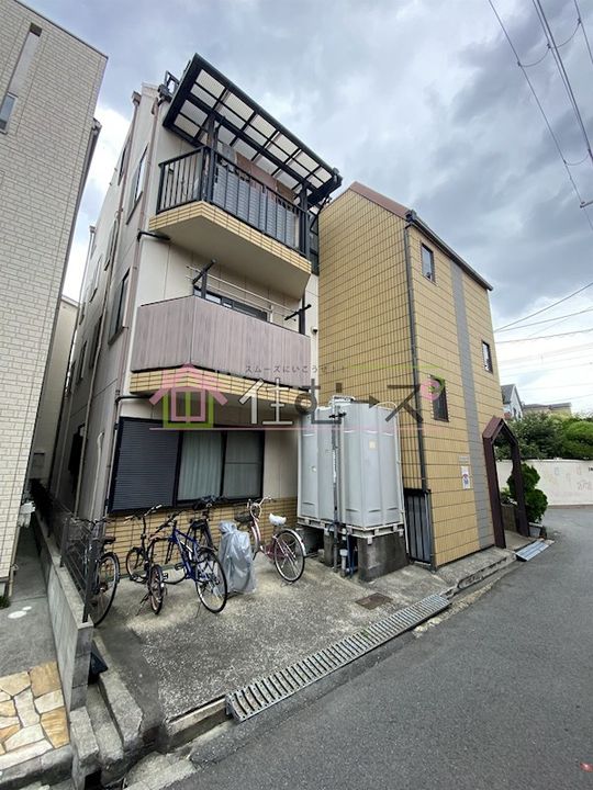 ワンウェーブの外観