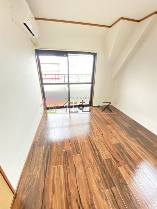 ワンウェーブの寝室