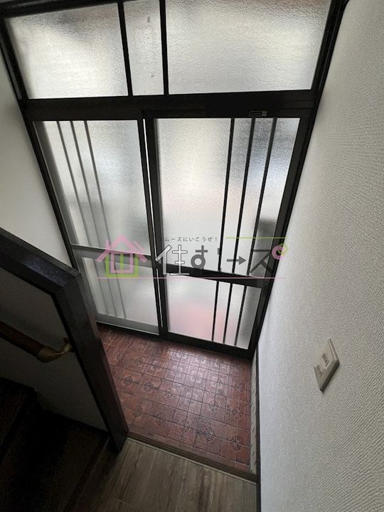 大阪府大阪市平野区瓜破6丁目(一戸建)の賃貸物件の玄関