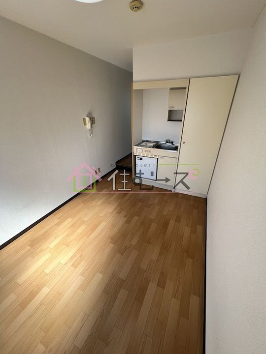 今里ヒルトンの居間