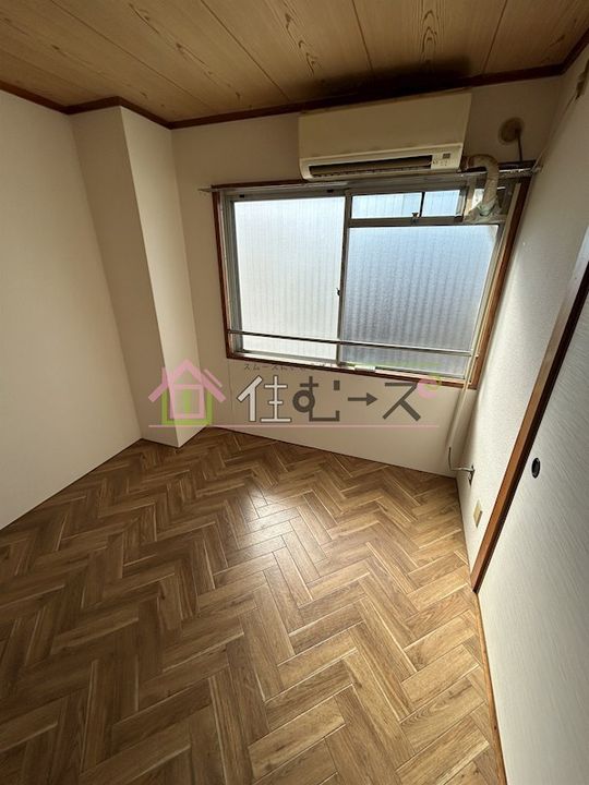 ローズハイツの寝室