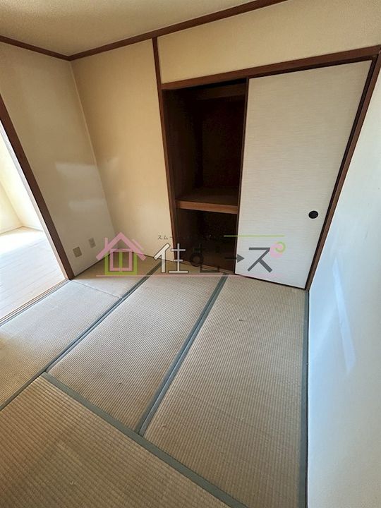 ローズハイツの居間