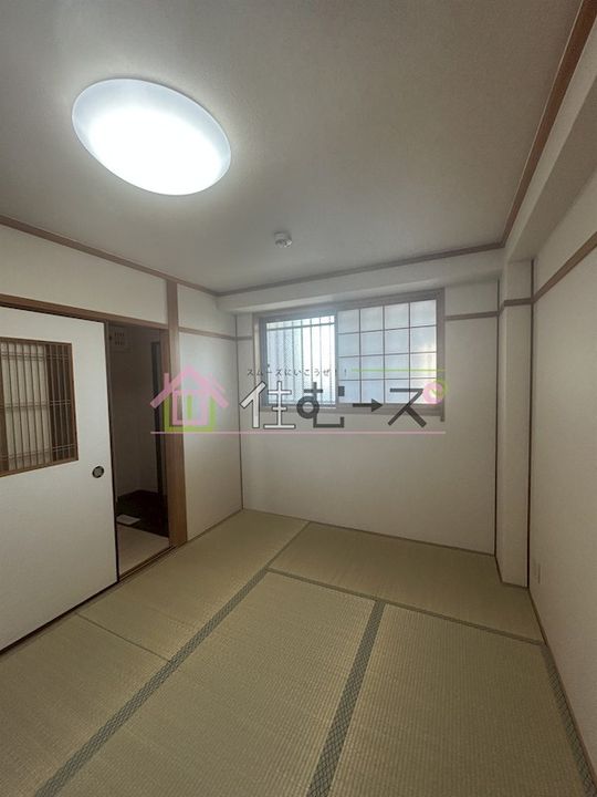 サンシャイン芝田ハイツの寝室