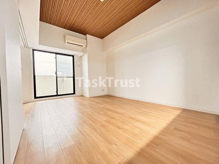 ODESSA西天満の内装