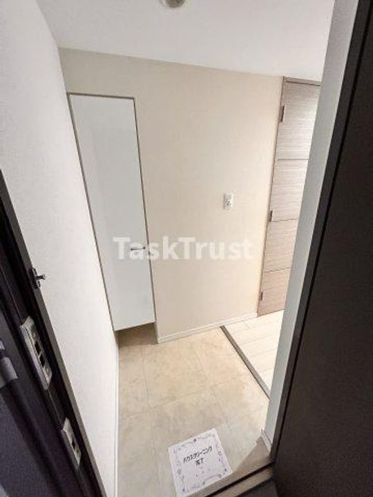 Core天満橋の玄関