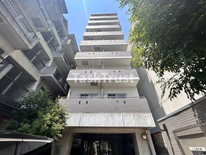 インベスト北梅田の外観