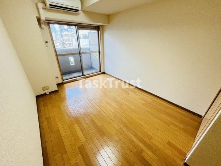 トゥールロワイエ北梅田の内装