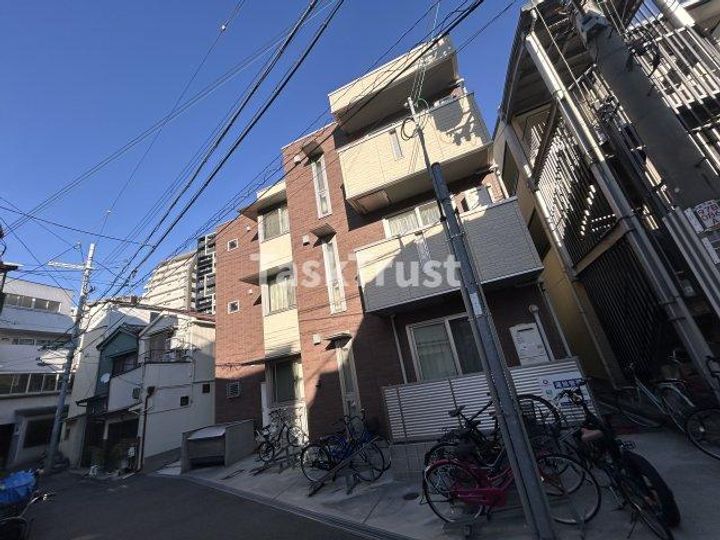 エストドミール野田の外観